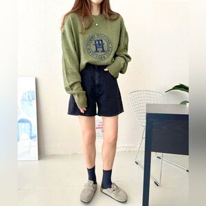 NWT Tommy Hilfiger Crewneck Sweater Unisex